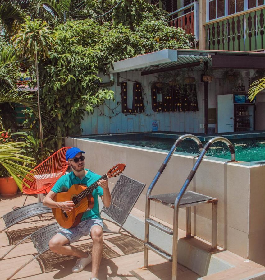 Hotel Petén Express Flores Kültér fotó
