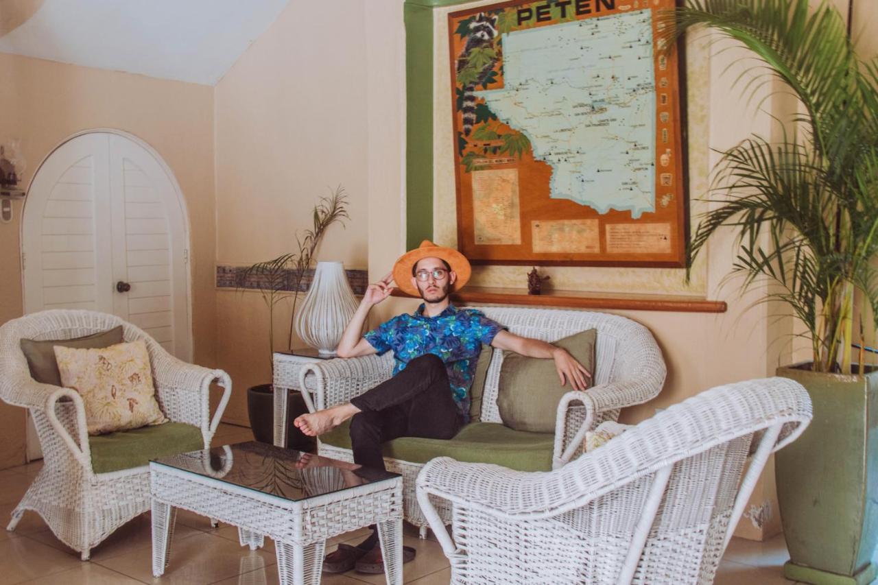 Hotel Petén Express Flores Kültér fotó